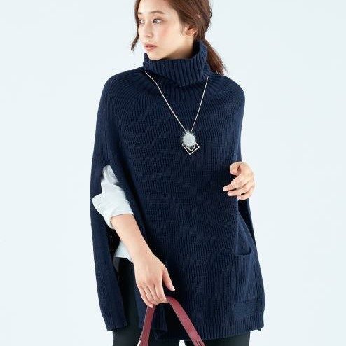 女っぷりを上げる♪今年の冬こそニットポンチョ羽織ってみない？