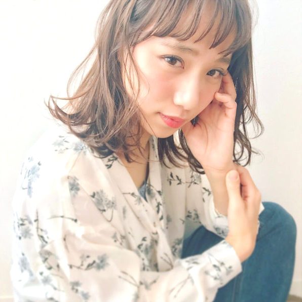 エアリー感が春にぴったり！柔らかな大人カワイイゆるふわパーマ♡