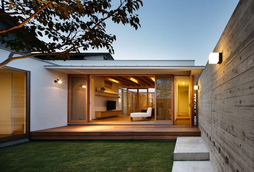 縁側で寛ぐ豊かな暮らし♪日本家屋から現代の洋風建築まで縁側のある家をご紹介☆