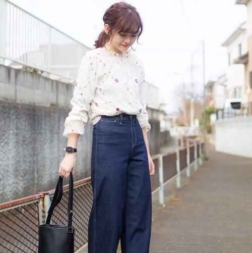 ショップに急増中！ナチュラル女子が憧れる「刺繍」の入ったアイテム♡