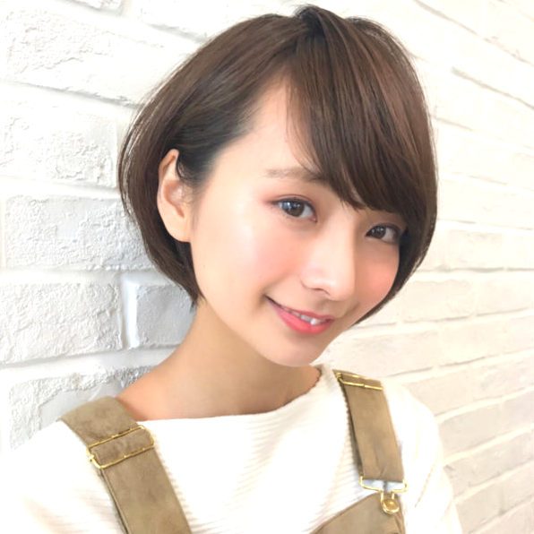 春風で揺れる髪をサッと耳にかけて♡ふんわりベースの耳かけで可愛いヘアを大特集♪