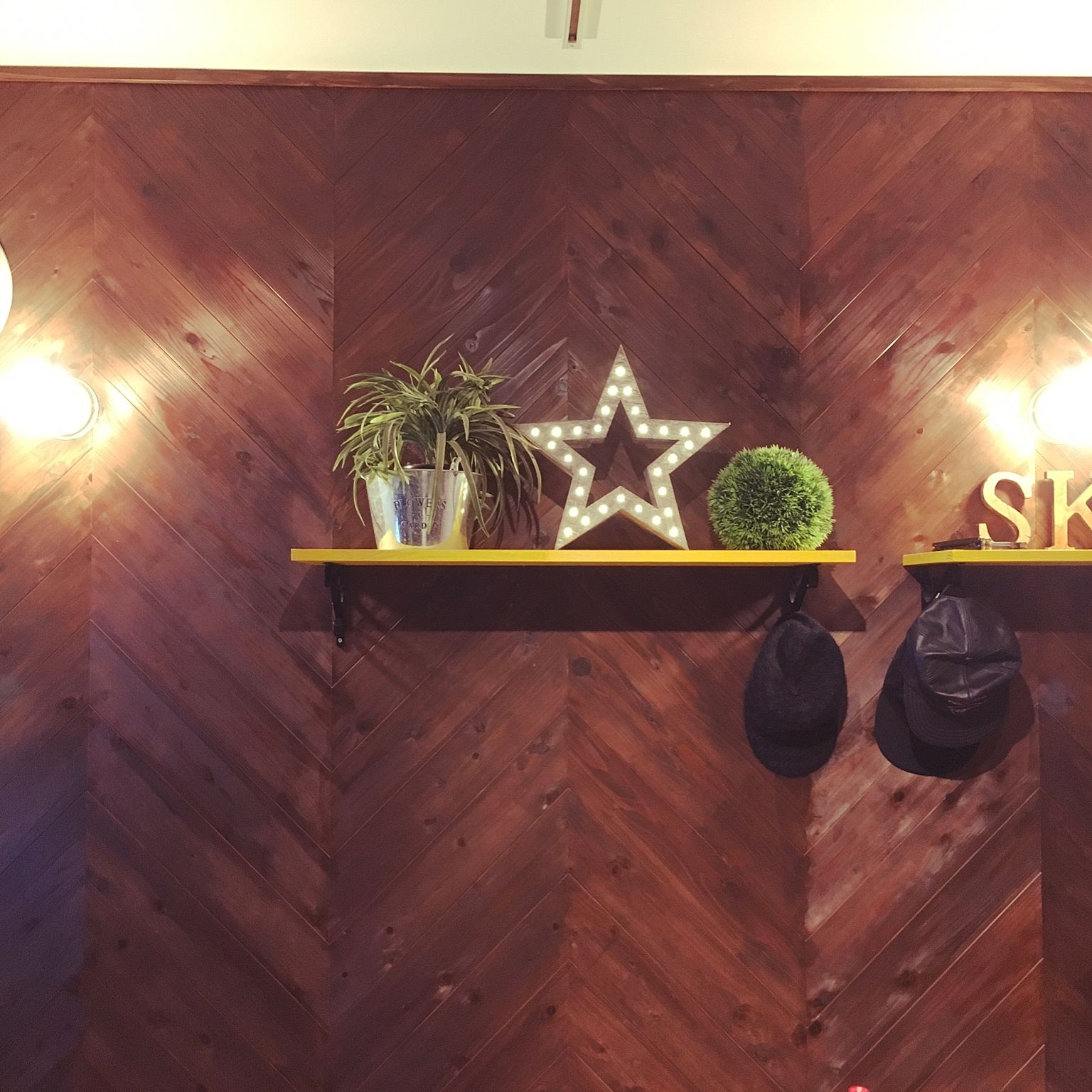 お部屋にキラキラお星様☆スターオブジェを飾って素敵な雰囲気づくりをしませんか？